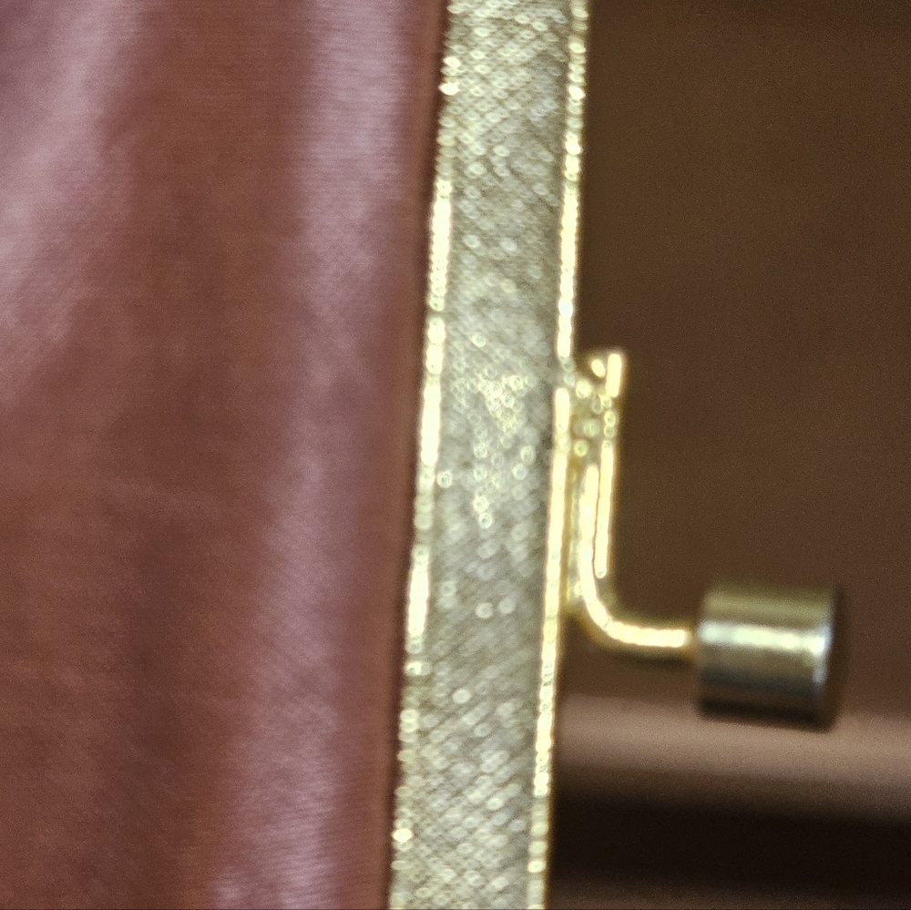 New Silver & Gold Beaded Clutch - Picture 5 of 7